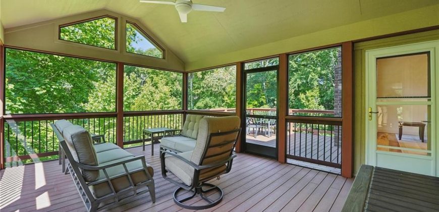 Homes for Sale in Kansas City, MO 64151 | 6112 N Mattox Road