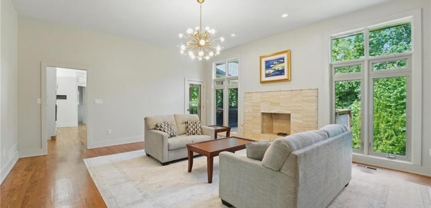 Homes for Sale in Kansas City, MO 64151 | 6112 N Mattox Road