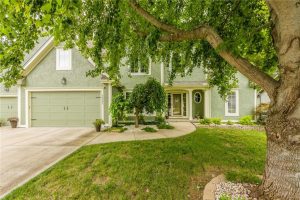 1121--Redwood-Place-mls-2566383-image-1