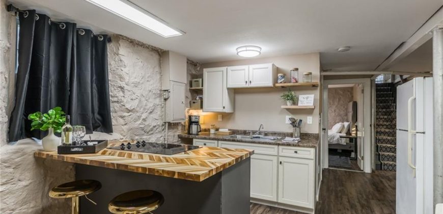 Homes for Sale in Kansas City, MO 64119 | 3008 NE 54th Street