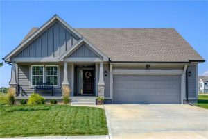 5007-NE-102nd-Street-mls-2572011-image-1