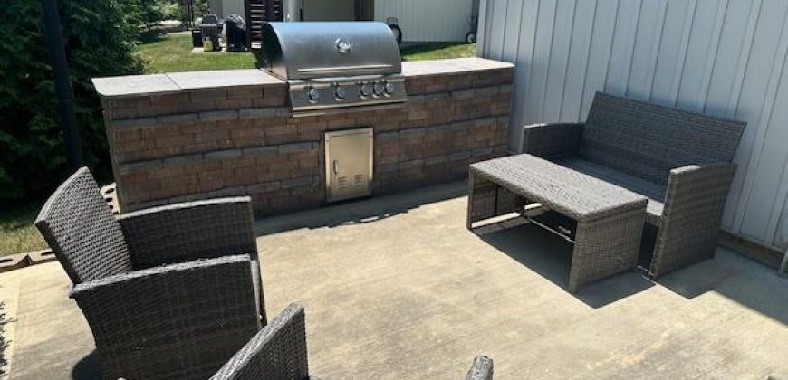 Homes for Sale in Kansas City, MO 64156 | 8643 N Myrtle Avenue Homes for Sale in Kansas City, MO 64156 | 8643 N Myrtle Avenue