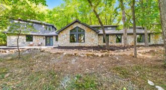 Homes for Sale in Parkville, MO 64152 | 7601 E Forest Lakes Drive