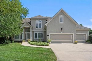 7204-NE-85-Terrace-mls-2563475-image-1