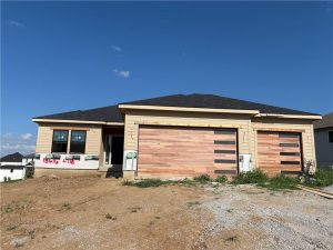13616-NE-114th-Place-mls-2563585-image-1