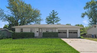 Homes for Sale in Gladstone, MO 64119 | 3203 NE 67th Terrace