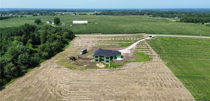 Homes for Sale in Smithville, MO 64089 | 7129  92 Highway
