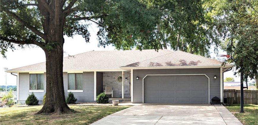 Homes for Sale in Kearney, MO 64060 | 1912  Honeysuckle Street