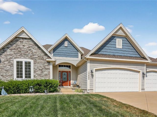 Homes for Sale in Parkville, MO 64152 | 13490 NW 72nd Street