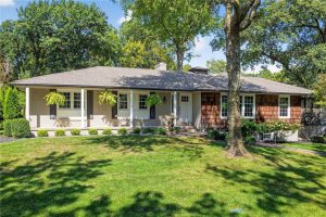 5702-NW-Valley-Road-mls-2575414-image-1