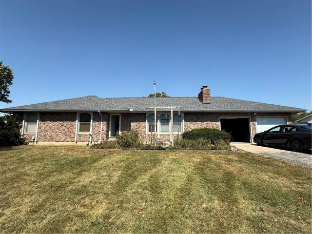 Homes for Sale in Holt, MO 64068 | 15806 NE 176th Street