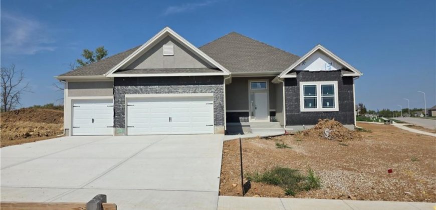 Homes for Sale in Kansas City, MO 64156 | 6938 NE 102nd Street
