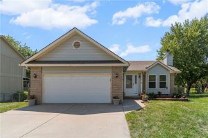 1756--Ray-Street-mls-2562667-image-1