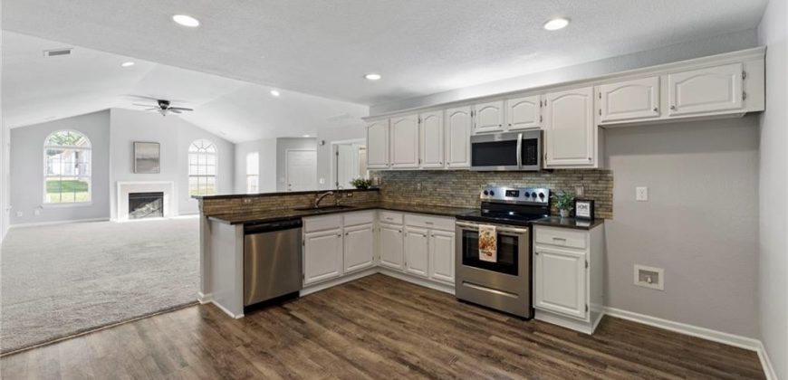 Homes for Sale in Gladstone, MO 64118 | 704 NE 65th Terrace