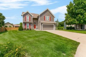 8104-NW-80th-Street-mls-2564493-image-1