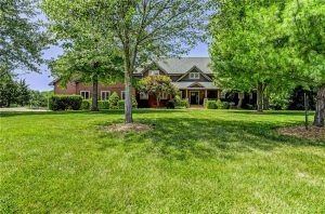 12122--Ridgeview-Road-mls-2566000-image-1