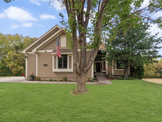 Homes for Sale in Kearney, MO 64060 | 17624  Riverbend Road