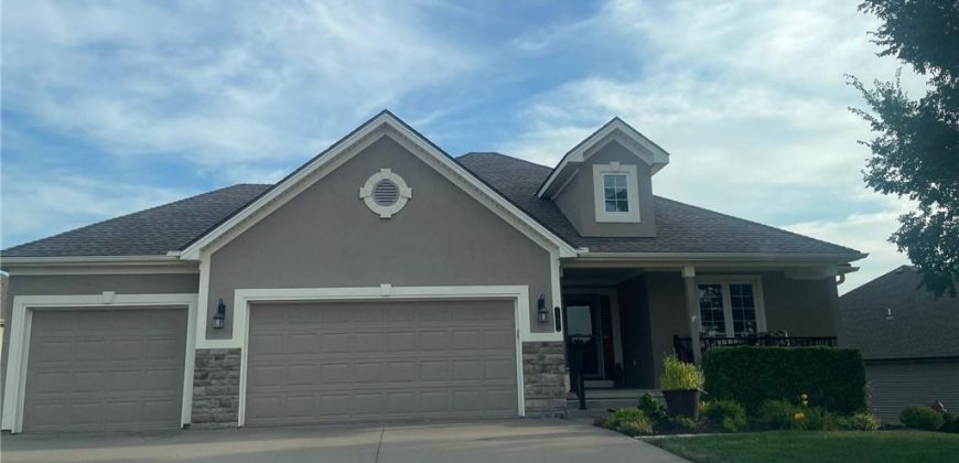 Homes for Sale in Smithville, MO 64089 | 17902  Greyhawke Ridge