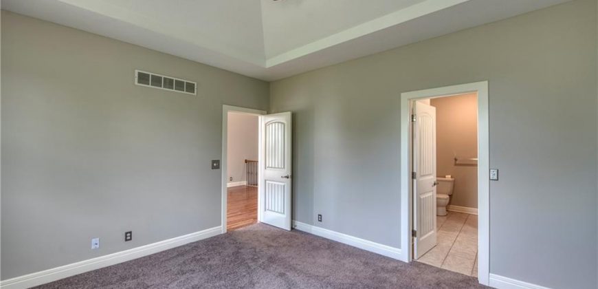 Homes for Sale in Kansas City, MO 64157 | 11246 N Randolph Avenue