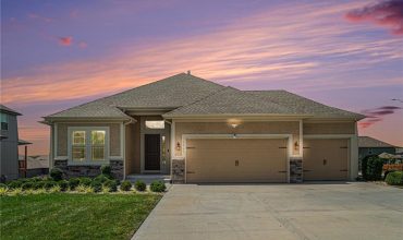 Homes for Sale in Kansas City, MO 64156 | 10840 N Corrington Avenue