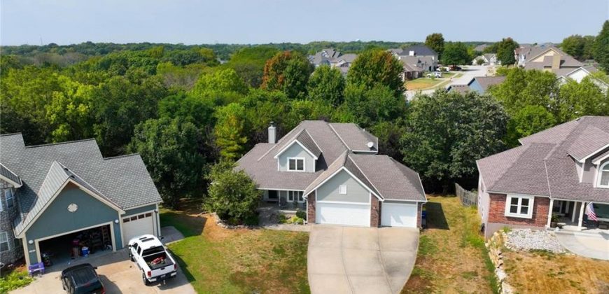 Homes for Sale in Smithville, MO 64089 | 902  Aspen Drive