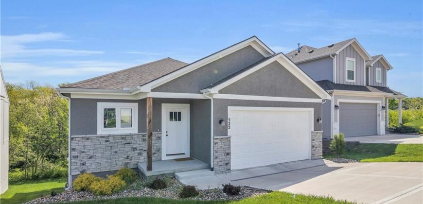 Homes for Sale in Kansas City, MO 64155 | 522 NW 110th Street