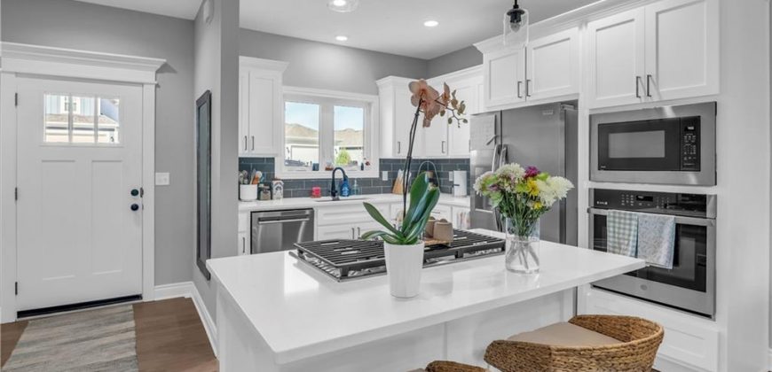 Homes for Sale in Kansas City, MO 64155 | 522 NW 110th Street