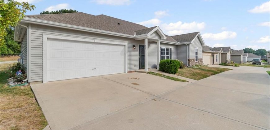 Homes for Sale in Gladstone, MO 64118 | 837 NE 66th Street
