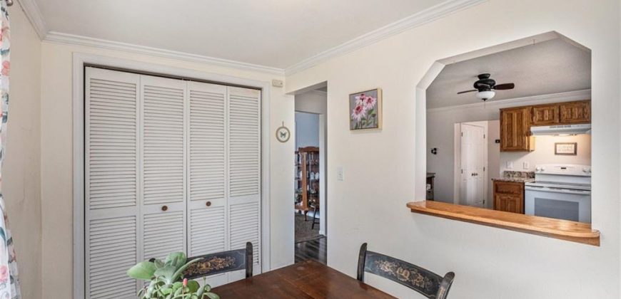 Homes for Sale in Dearborn, MO 64439 | 105 N August Street