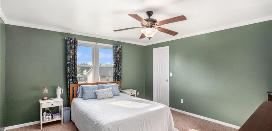 Homes for Sale in Dearborn, MO 64439 | 105 N August Street