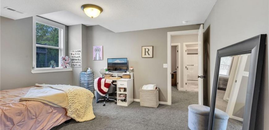 Homes for Sale in Kansas City, MO 64154 | 10919 N Hull Avenue