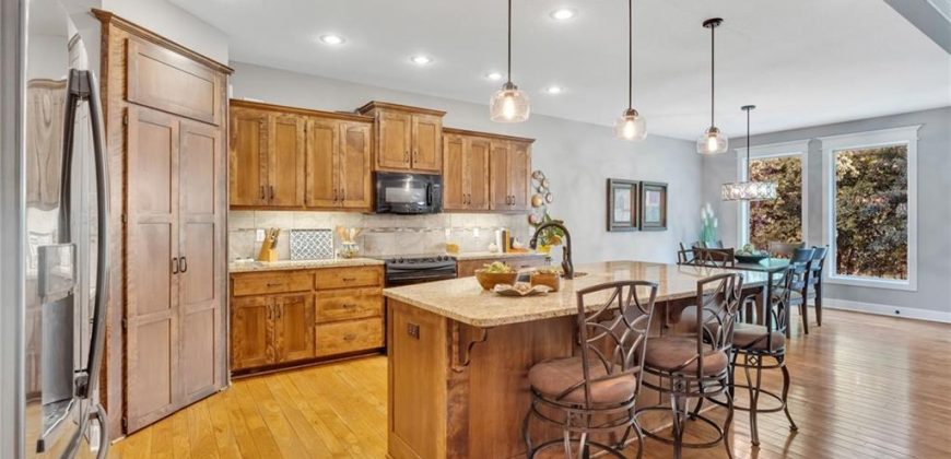 Homes for Sale in Kansas City, MO 64154 | 10919 N Hull Avenue
