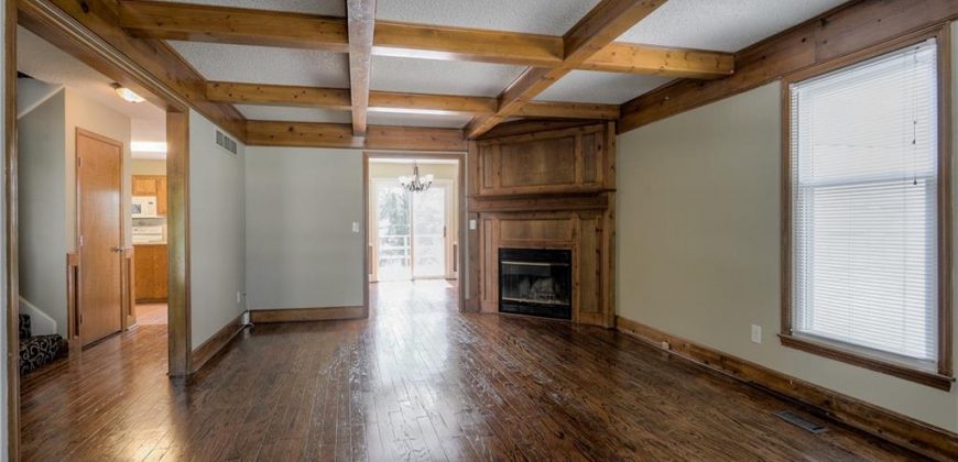 Homes for Sale in Gladstone, MO 64119 | 5835 N College Street