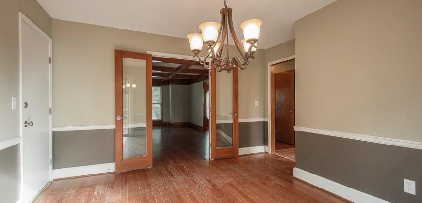 Homes for Sale in Gladstone, MO 64119 | 5835 N College Street