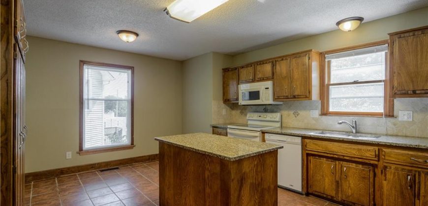 Homes for Sale in Gladstone, MO 64119 | 5835 N College Street