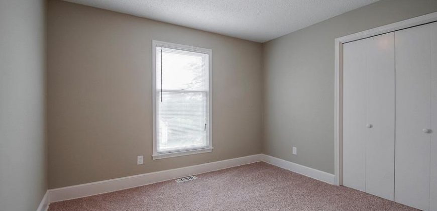 Homes for Sale in Gladstone, MO 64119 | 5835 N College Street