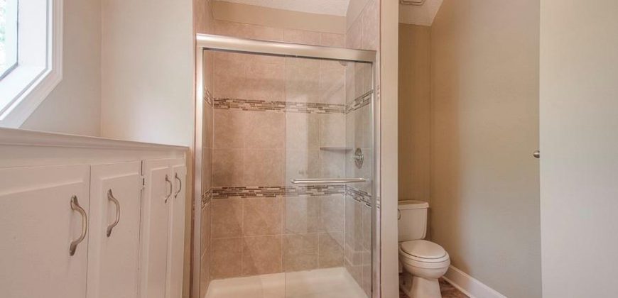 Homes for Sale in Gladstone, MO 64119 | 5835 N College Street