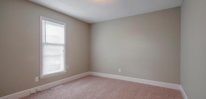 Homes for Sale in Gladstone, MO 64119 | 5835 N College Street