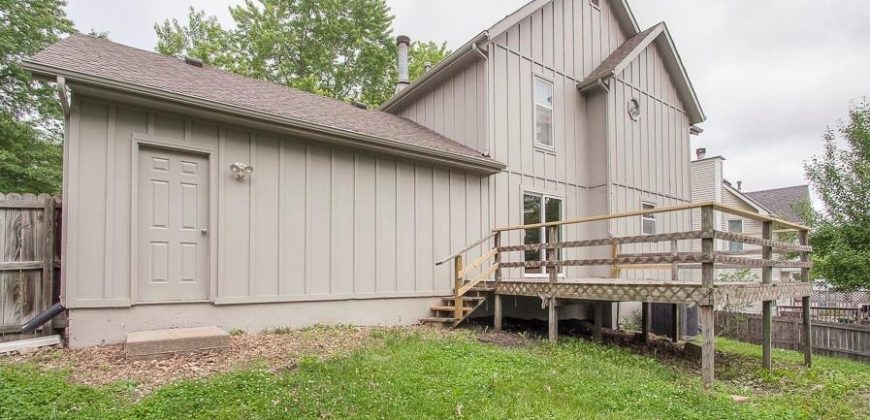 Homes for Sale in Gladstone, MO 64119 | 5835 N College Street