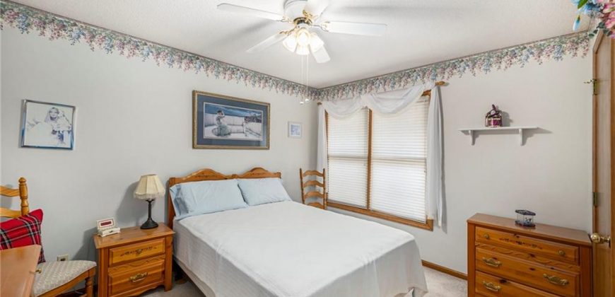 Homes for Sale in Smithville, MO 64089 | 407  Amesbury Drive