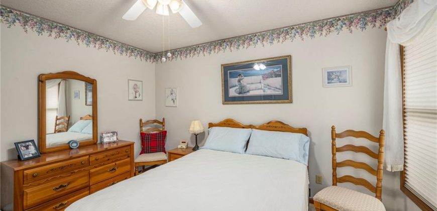 Homes for Sale in Smithville, MO 64089 | 407  Amesbury Drive