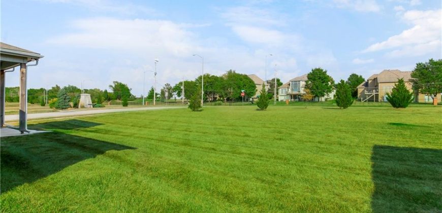 Homes for Sale in Kansas City, MO 64154 | 10617 N Fisk Avenue