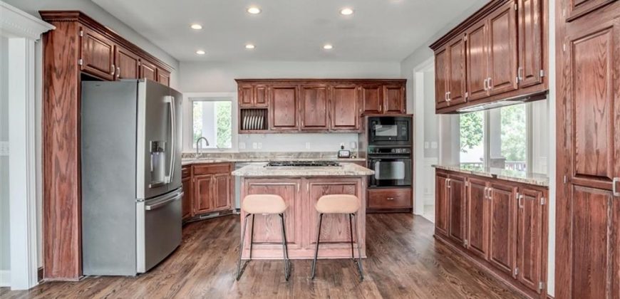 Homes for Sale in Liberty, MO 64068 | 9814  Russell Circle