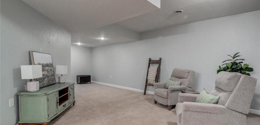 Homes for Sale in Liberty, MO 64068 | 9814  Russell Circle