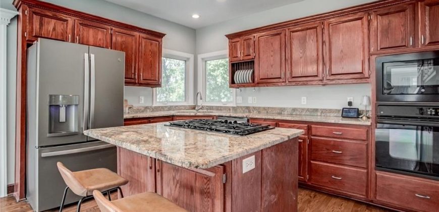 Homes for Sale in Liberty, MO 64068 | 9814  Russell Circle