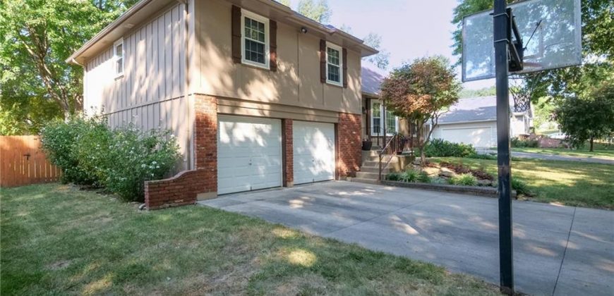 Homes for Sale in Kansas City, MO 64155 | 9946 N Harrison Street