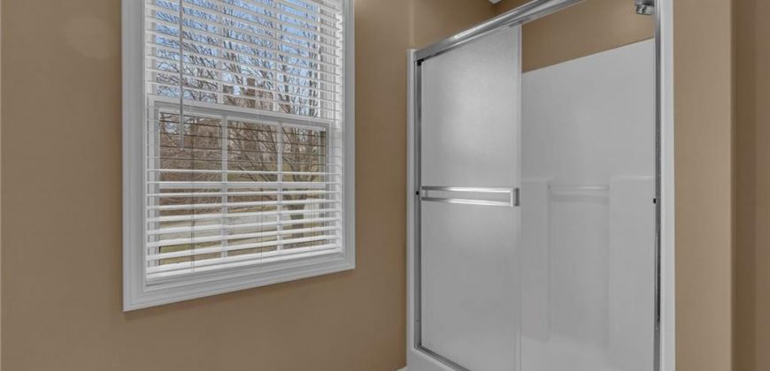 Homes for Sale in Gladstone, MO 64119 | 7605 N Chestnut Avenue