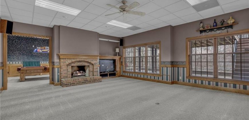 Homes for Sale in Gladstone, MO 64119 | 7605 N Chestnut Avenue