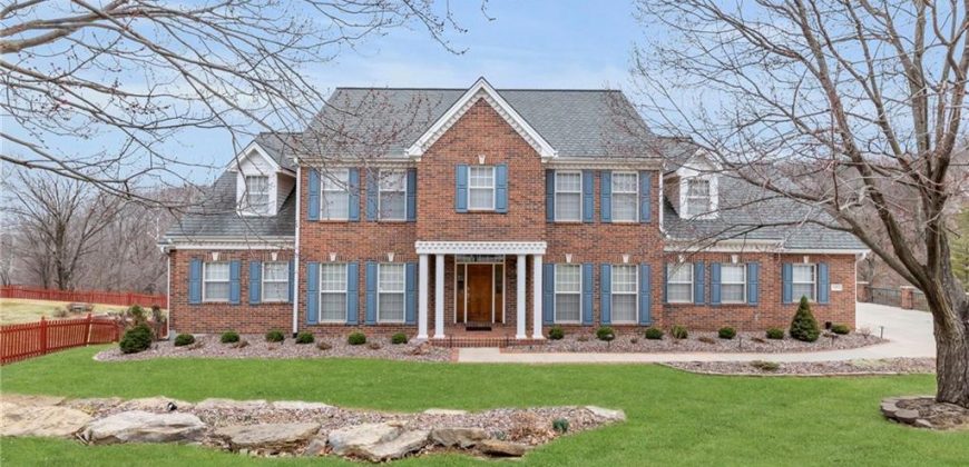 Homes for Sale in Gladstone, MO 64119 | 7605 N Chestnut Avenue