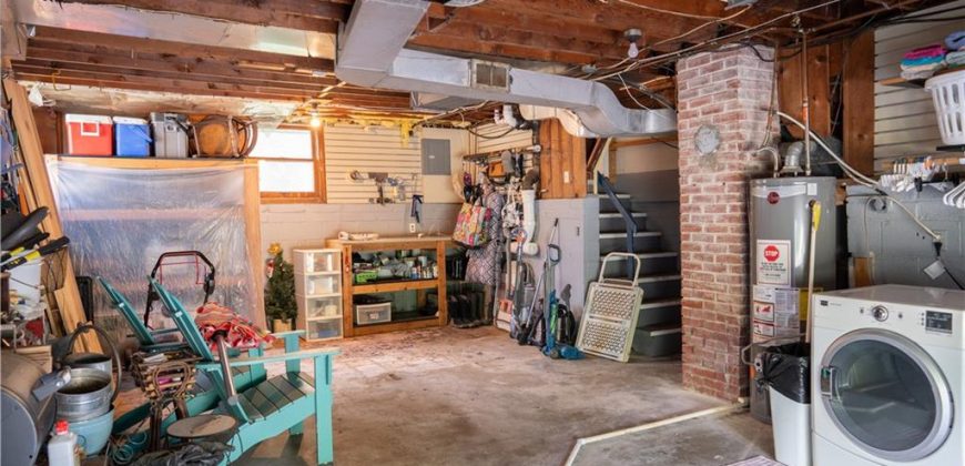 Homes for Sale in Kansas City, MO 64118 | 2405 NE 48TH Street